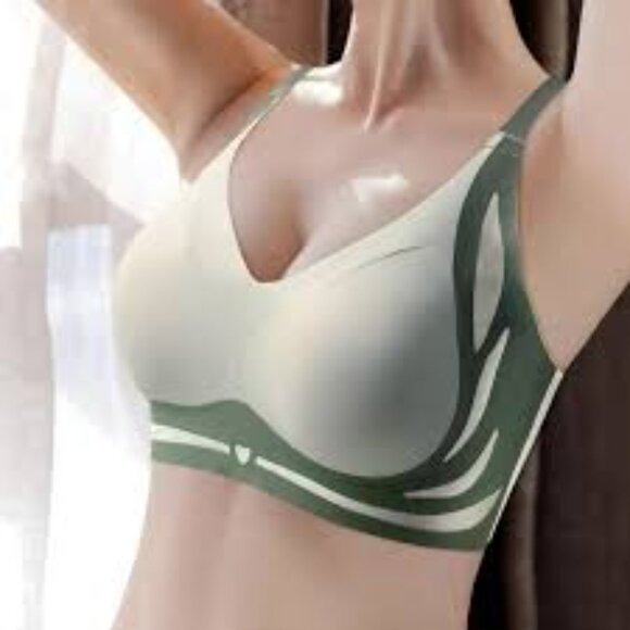 Lush Fitting Seamless Wire Free Bra Size M - Picture 1 of 8